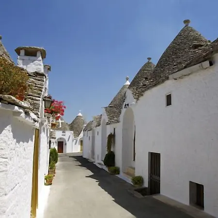 Trulli E Puglia Pensión