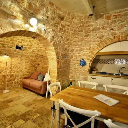Pensión Trulli E Puglia 4*