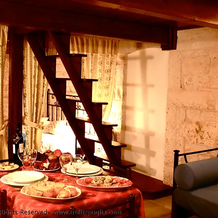 بيت ضيافة Trulli E Puglia ألبيروبيللو