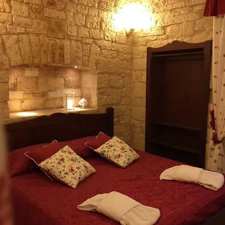 Trulli E Puglia אלברובלו