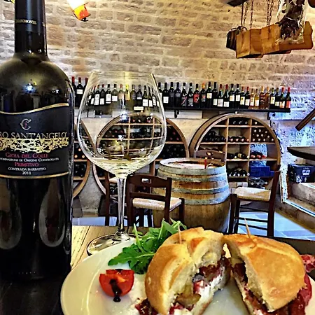 Trulli E Puglia 4* אלברובלו