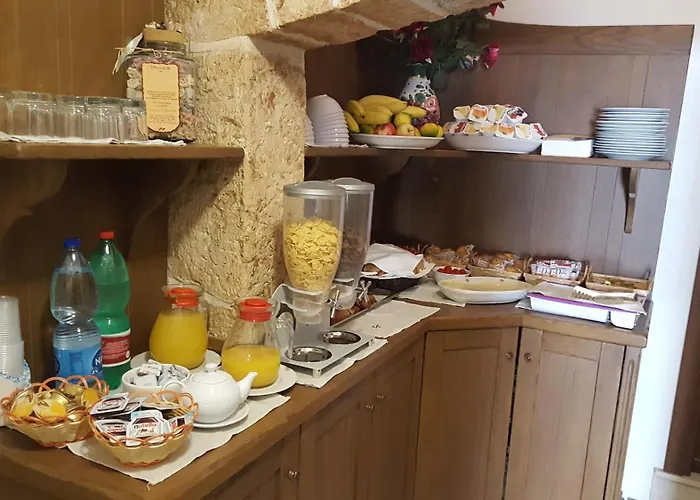 Trulli E Puglia Guest house 4*