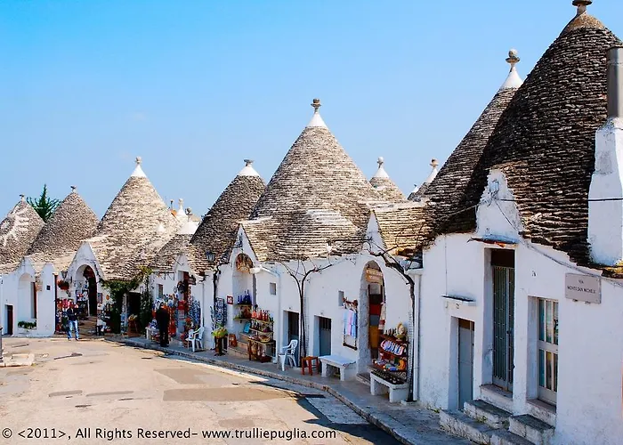 Guest house Trulli E Puglia 4*